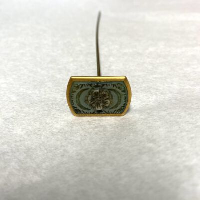 Hat pin