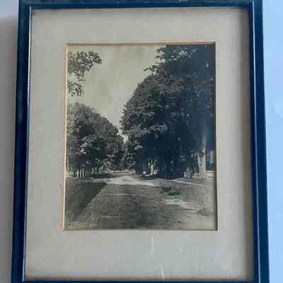 Stamford Road looking south to Village Green