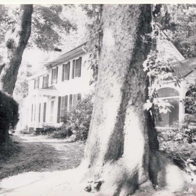 Unidentified Colonial style house