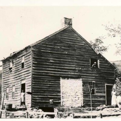 Believed to have been "Teet" Storms house on Mt. Aspetong