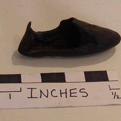 Shoe