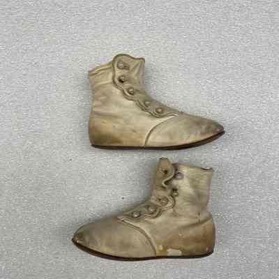 Baby shoes