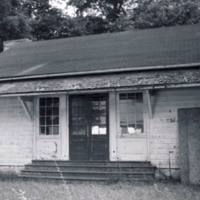 Bedford Four Corners School House