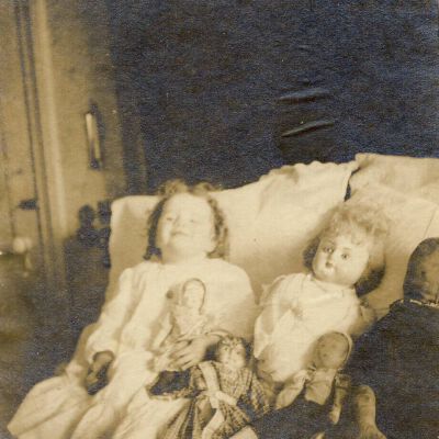 Hope Lewis Bedell as a child