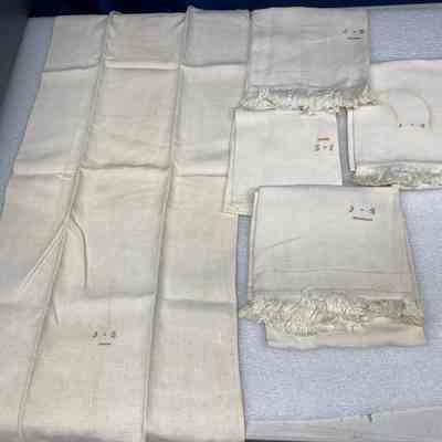 Hand towels