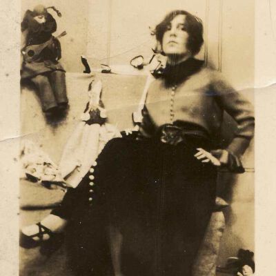 Unknown woman with boudoir dolls
