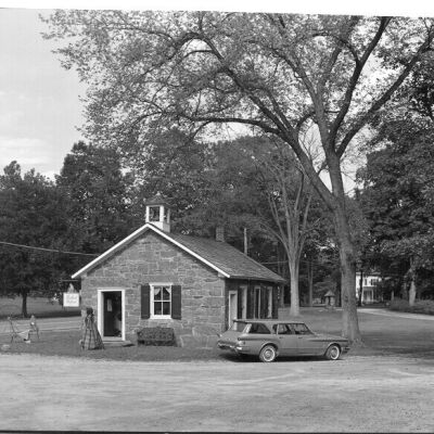 Bedford School House, 1829 / "Stone Jug School House"