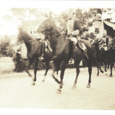 Bcentennial parade
