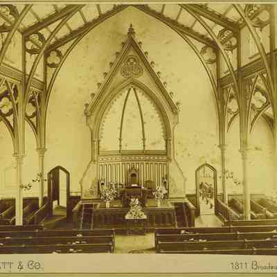 Bedford Presbyterian Church early interior