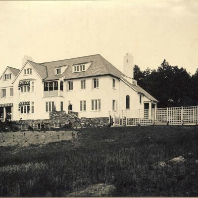 S.B. Hunt House
