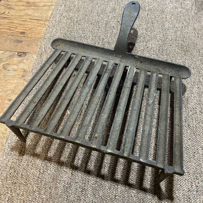 Trivet