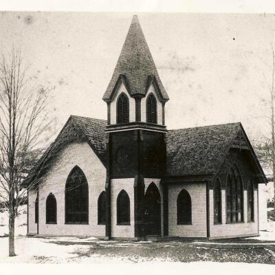 Methodist Church at Bedford Station