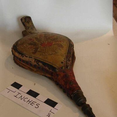 Bellows