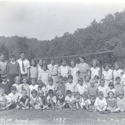 Bedford Cliff School