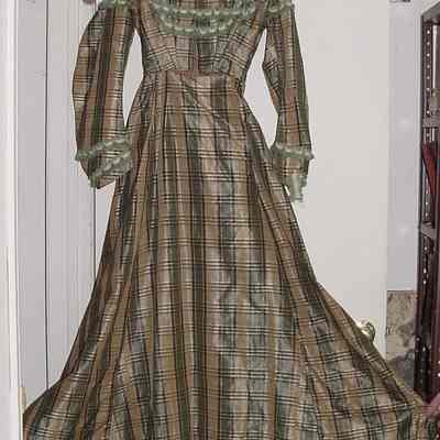 Gown