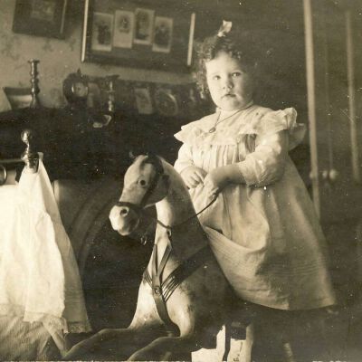 Hope Lewis Bedell as a child