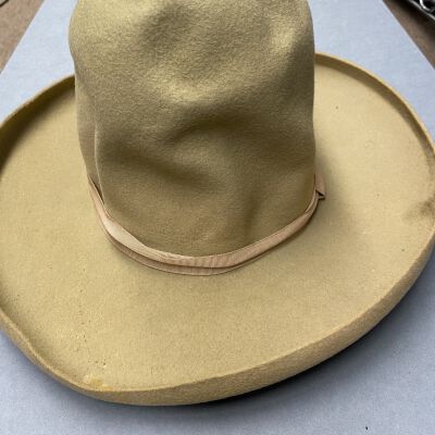 hat