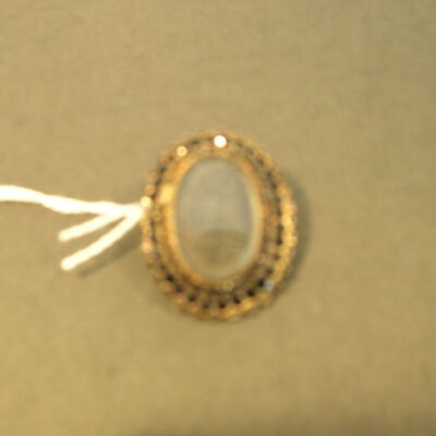 Brooch