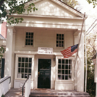 Bedford Post Office
