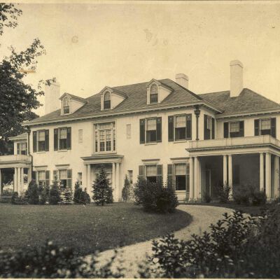 S.B. Hunt House