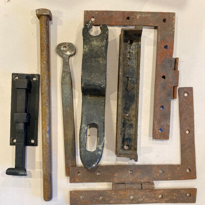 Various hinges and tools