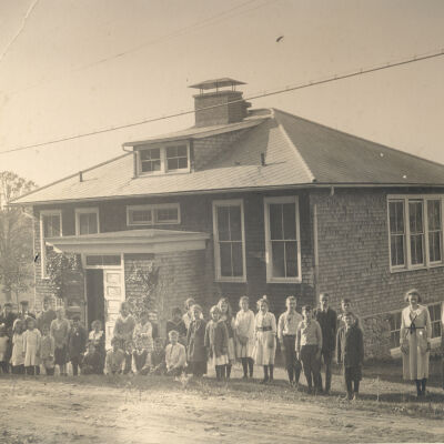Court Road School showing students out front