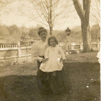 Hope Bedell and her mother, Phebe Lewis