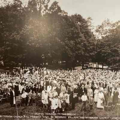 West End Presbyterian Church members Gathering on Village Green, 1926
