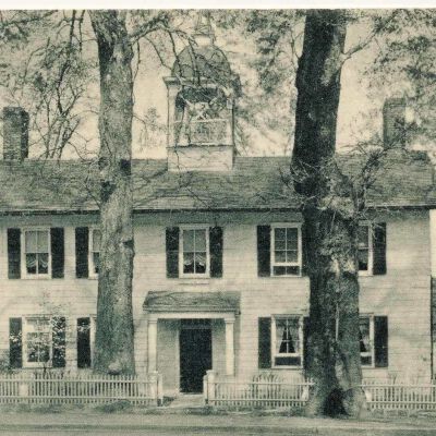 Bedford Academy, built 1807