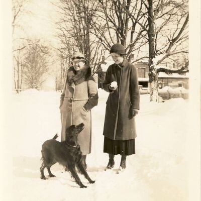 Hope Bedell and her mother (?)