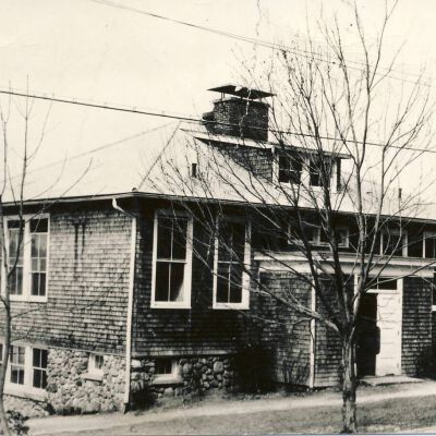 Second Bedford Village School built in 1912, on the corner of Court Road and Seminary Road