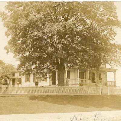 Home of Seaman M. Mead, 1916