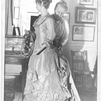 figure wearing dress of Catherine Vancortlandt Van Rensselaer