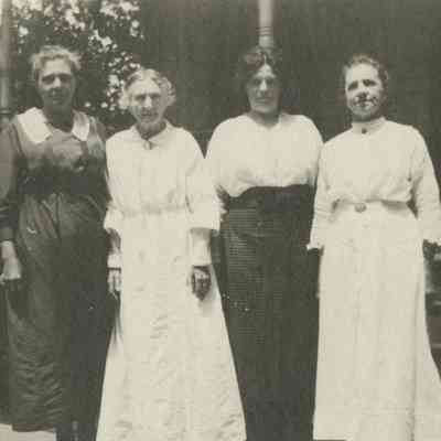 "Grandma Darnell, Miss Fanny, Cara and another sister", ca 1890s