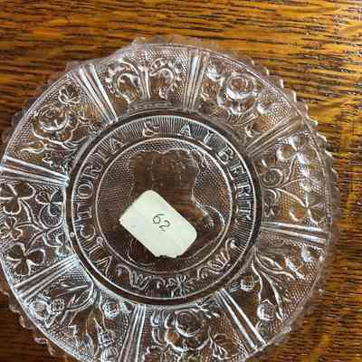 Cup plate
