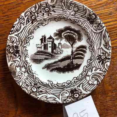 Cup plate