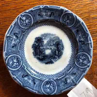 Cup plate