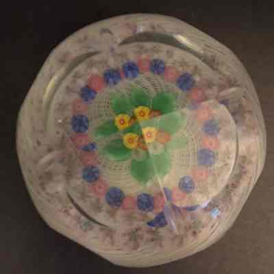 Paperweight