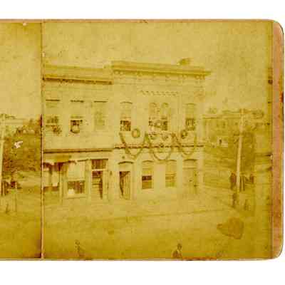 Stereograph of a Bank Building - "Popular Series of Southern Views" Series