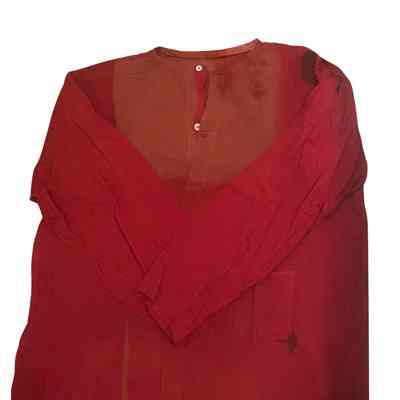 Red Shirt (Loan)