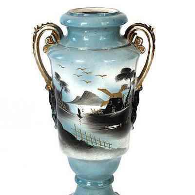 Urn