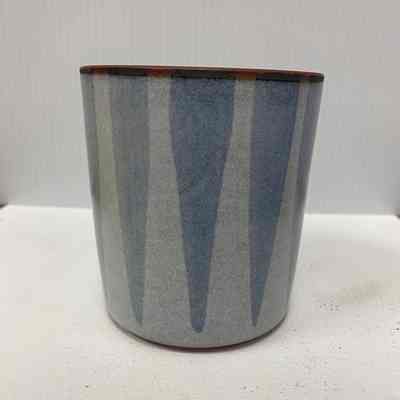 Untitled Cylindrical Bowl