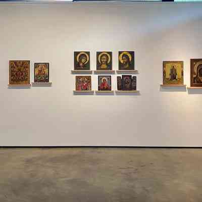 N00 North Wall Icons of the Virgin Mary & Jesus