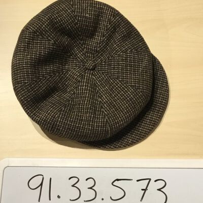 91.33.573