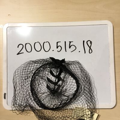 2000.515.18