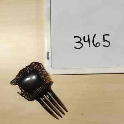 Comb