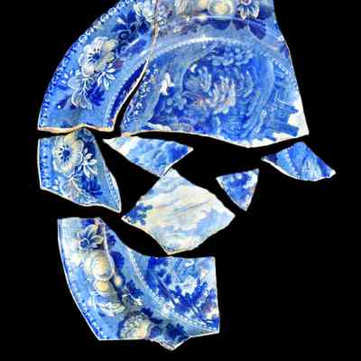 Plate