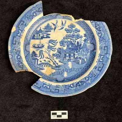 Plate