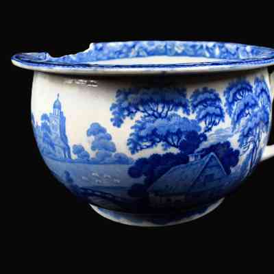 Chamber Pot