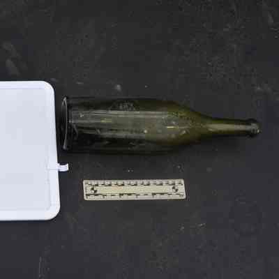 Glass 3.14 Olive Wine Bottle